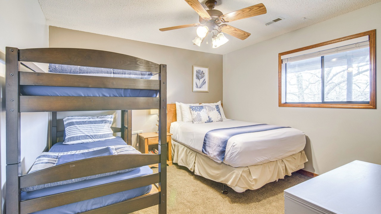 Photo of Others in Notch Estates