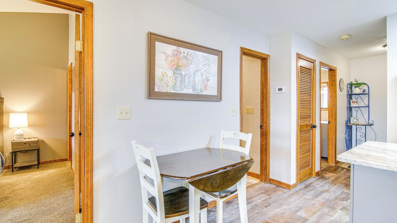 Photo of Others in Notch Estates