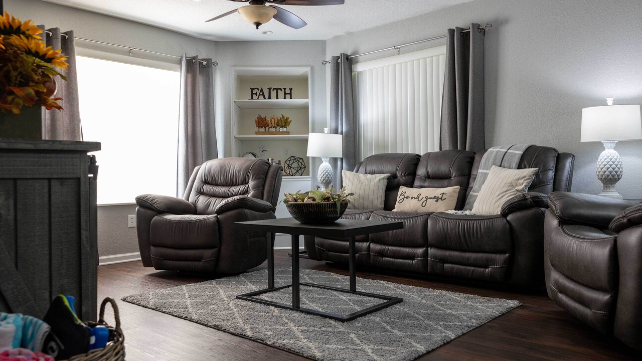 Photo of Livingroom in Table Rock