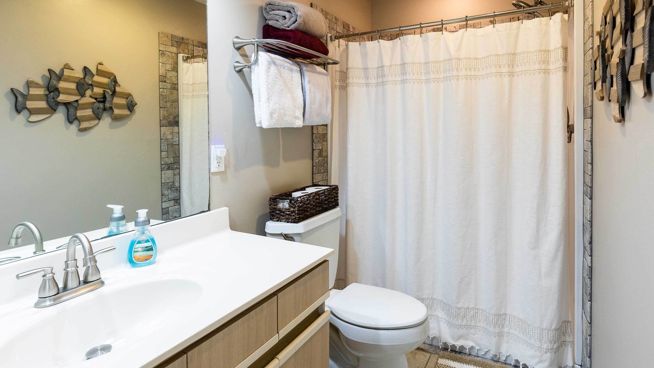 Photo of Bathroom in Table Rock