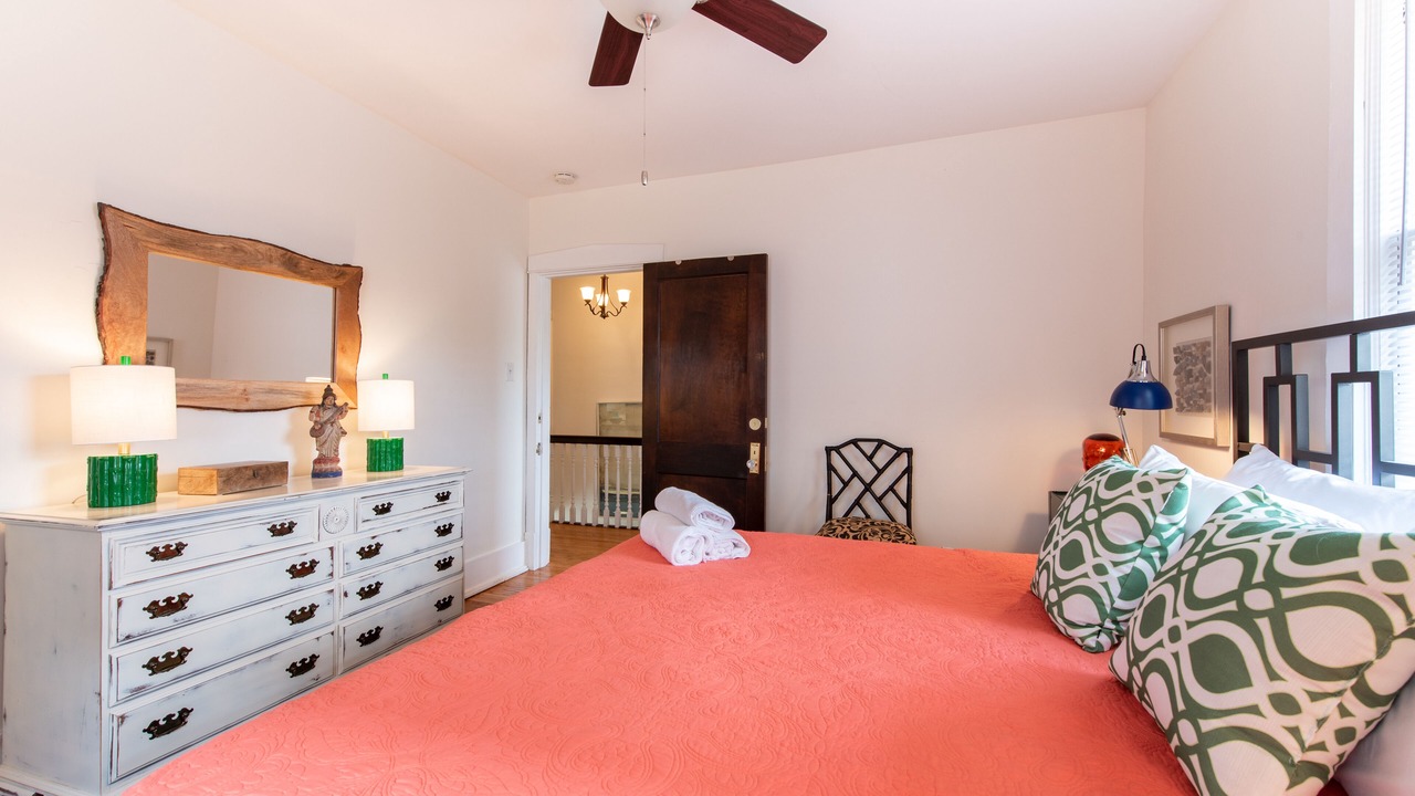 Photo of Bedroom in Cherokee Triangle