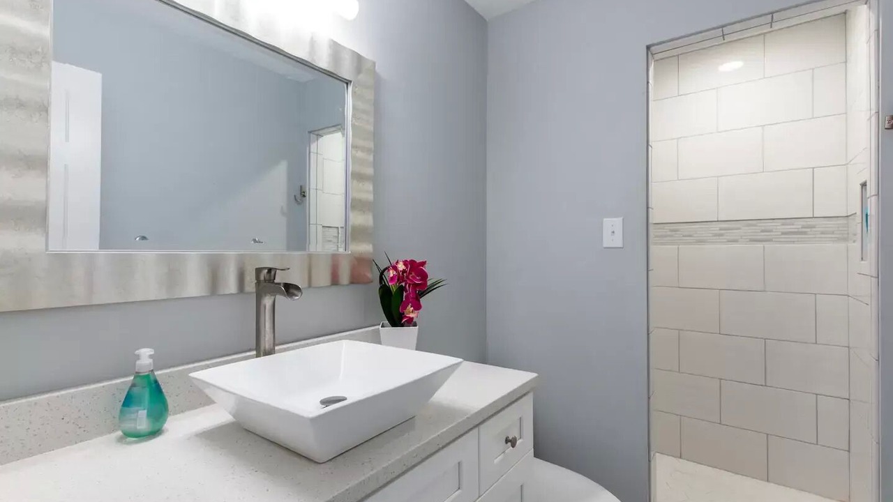Photo of Bathroom in Prospect