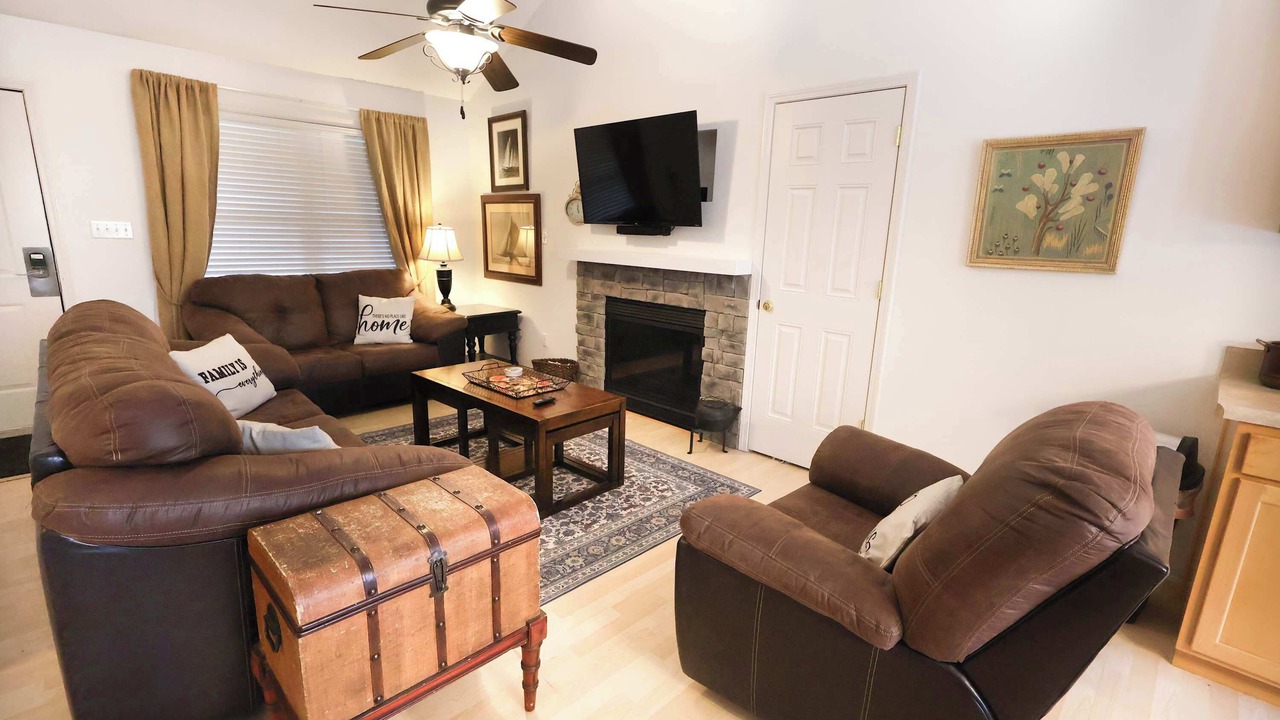 Photo of Livingroom in Taylorsville
