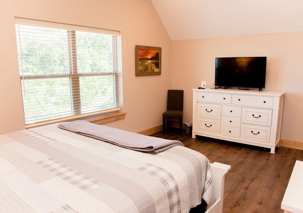 Photo of Bedroom in Table Rock