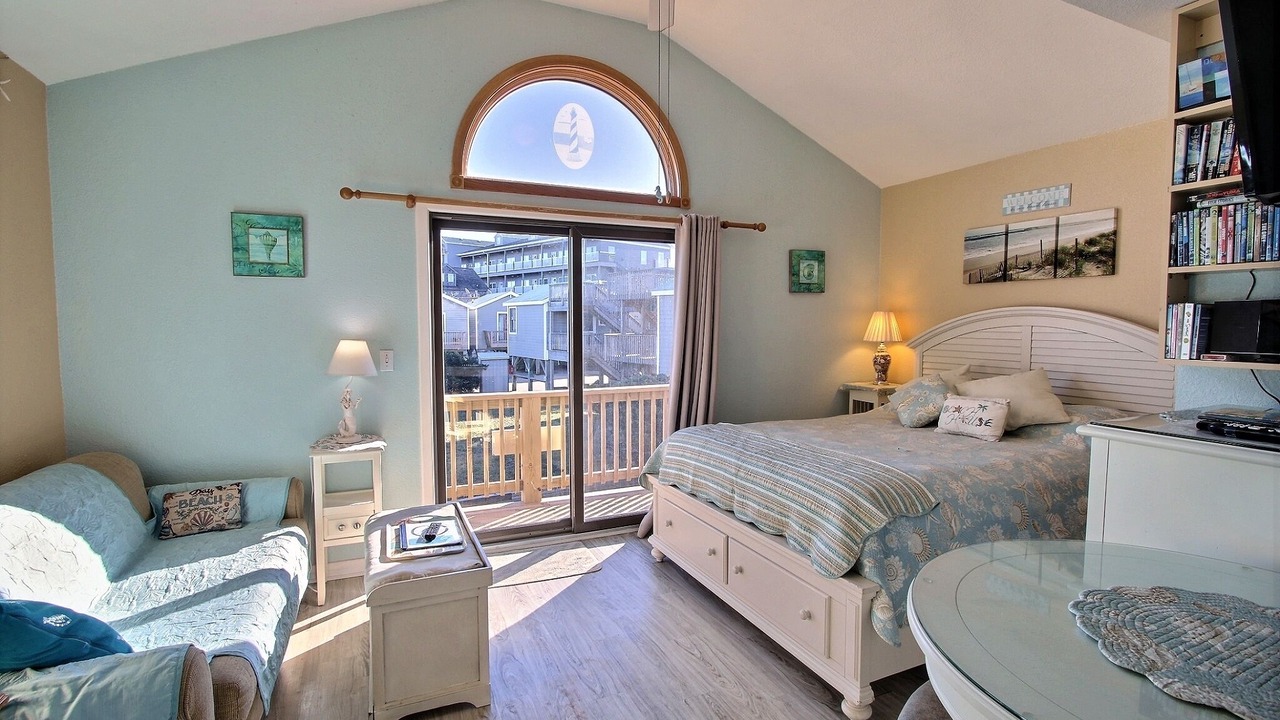 Photo of Bedroom in Hatteras