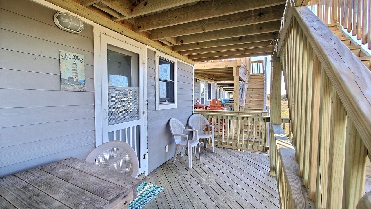 Photo of Patio Balcony in Hatteras