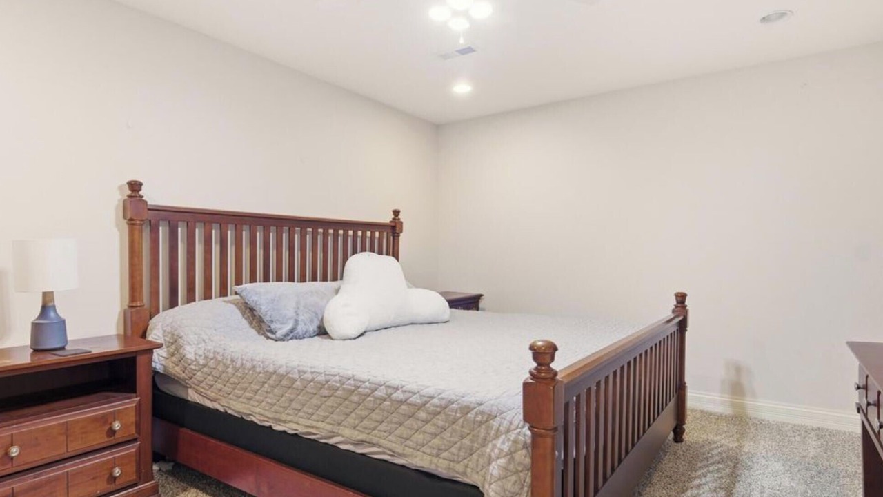 Photo of Bedroom in Prospect