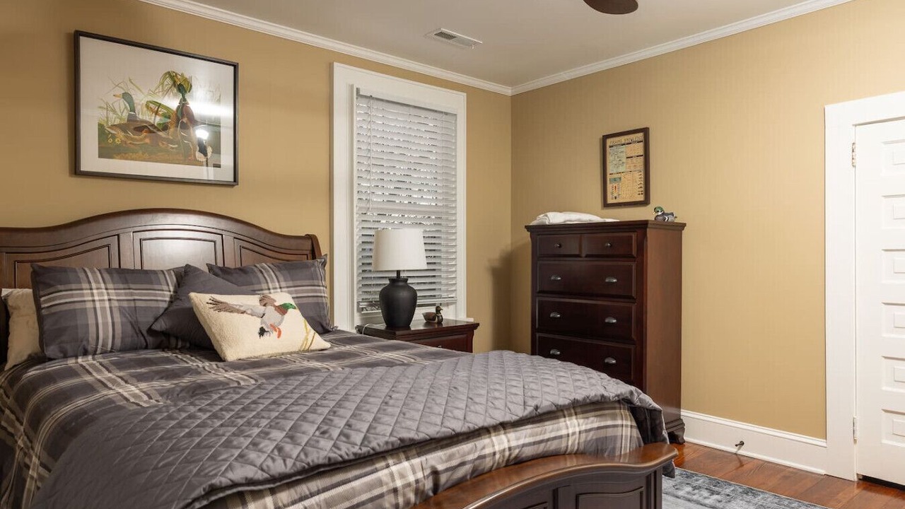 Photo of Bedroom in Edenton