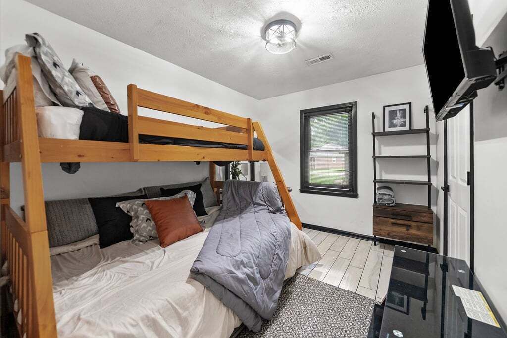 Photo of Bedroom in Clarksville