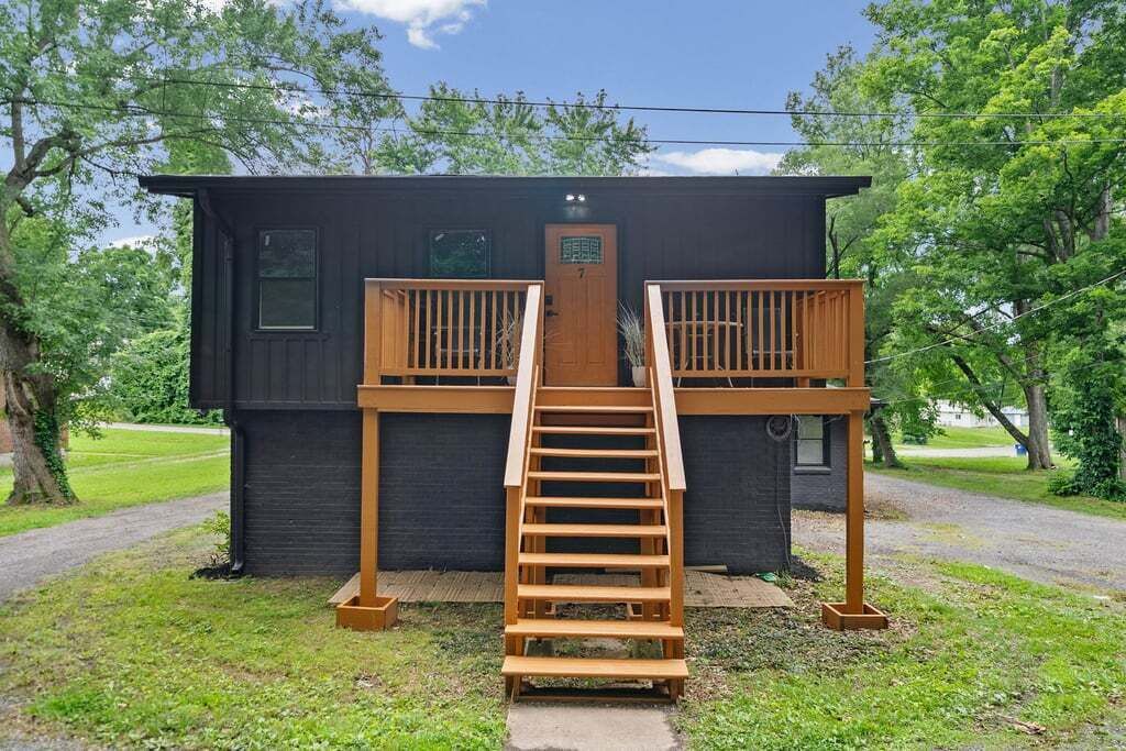 Photo of Outdoor in Clarksville