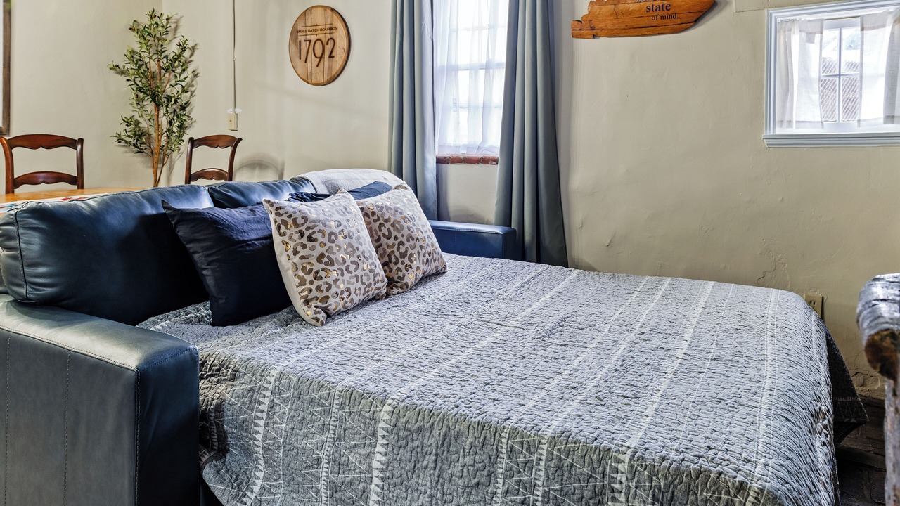Photo of Bedroom in Bardstown