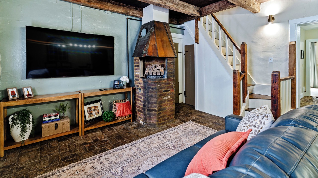 Photo of Livingroom in Bardstown