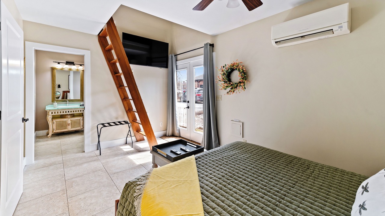 Photo of Bedroom in Bardstown