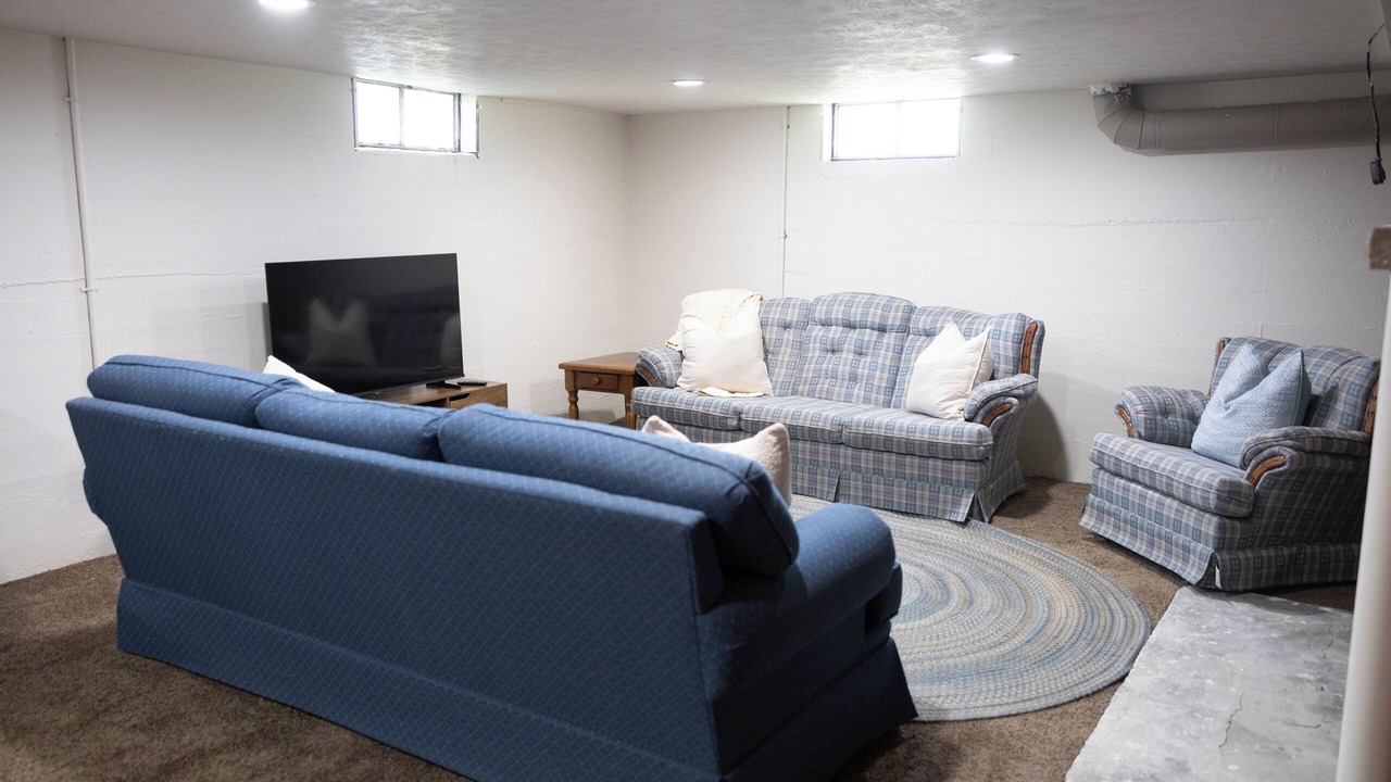 Photo of Livingroom in Jeffersonville