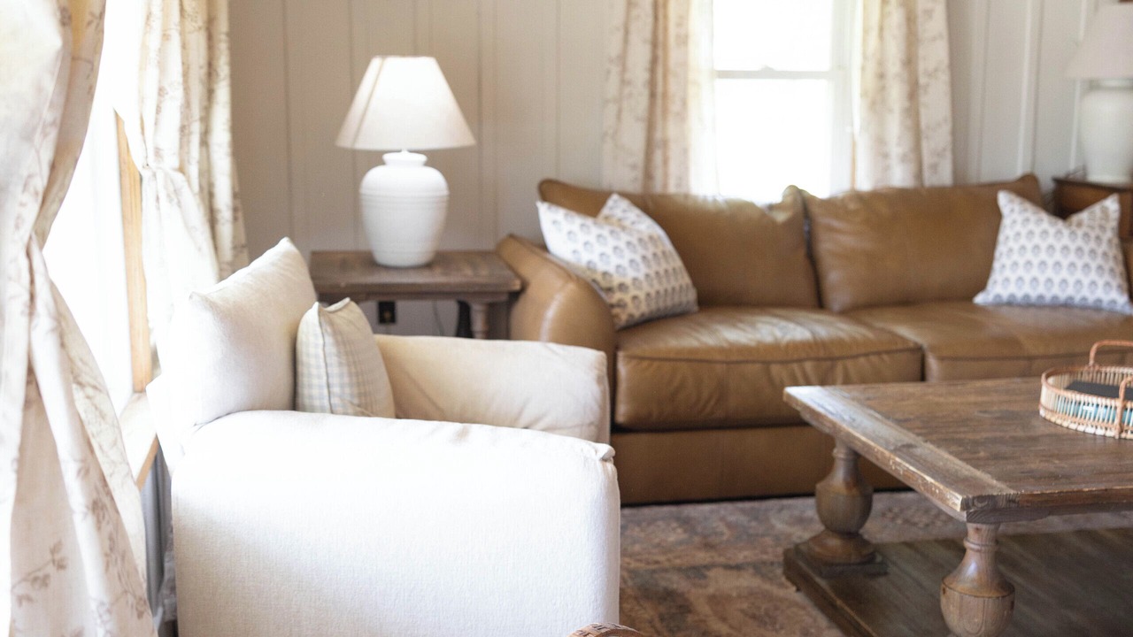 Photo of Livingroom in Jeffersonville