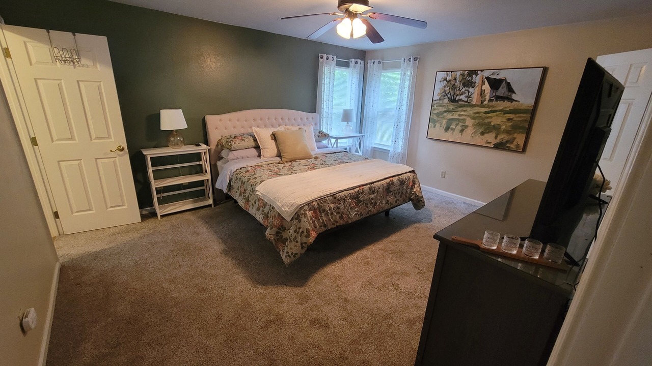 Photo of Bedroom in Heber Springs