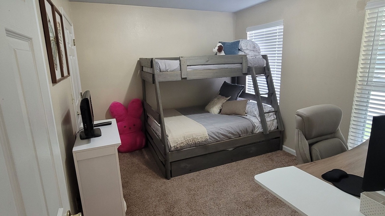 Photo of Bedroom in Heber Springs