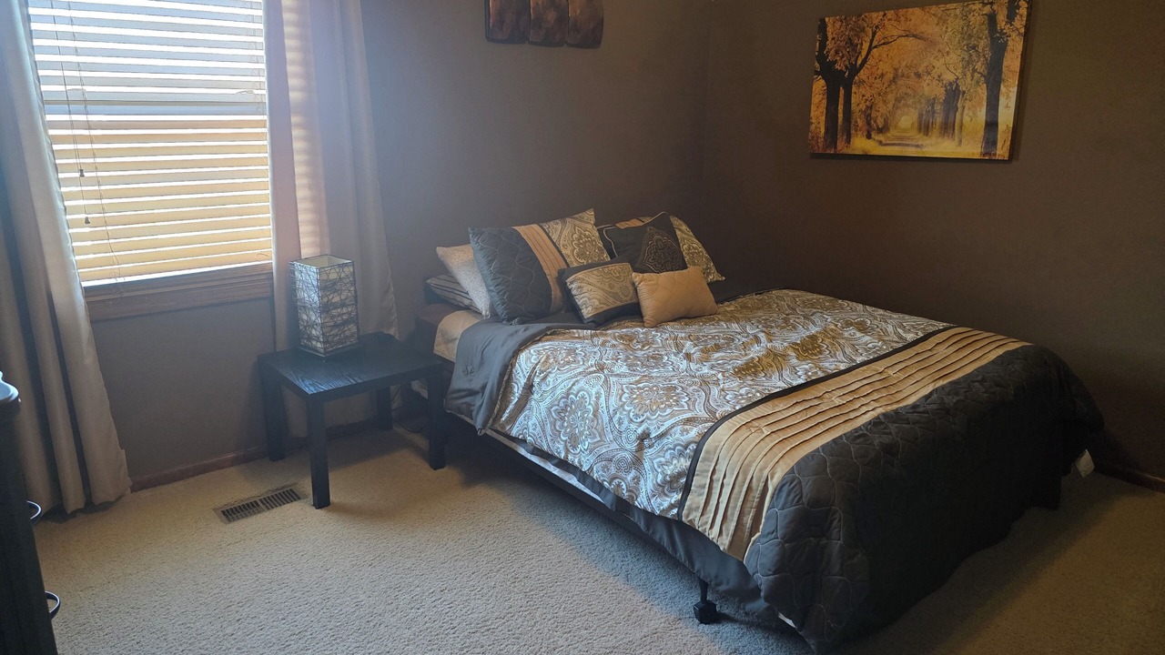 Photo of Bedroom in Olathe