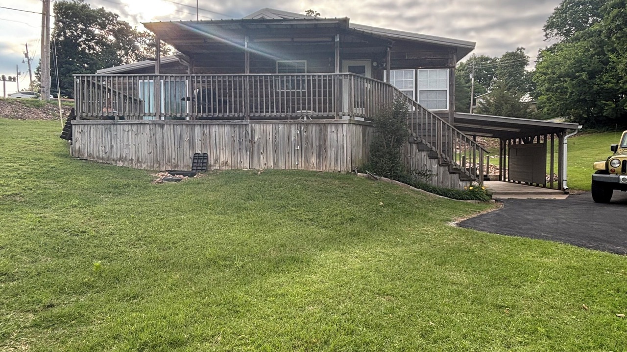 Photo of Outdoor in Cleora