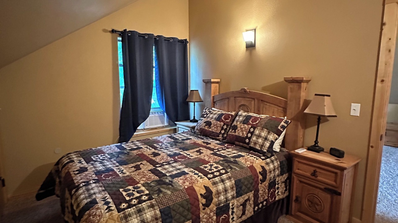 Photo of Bedroom in Bear Park