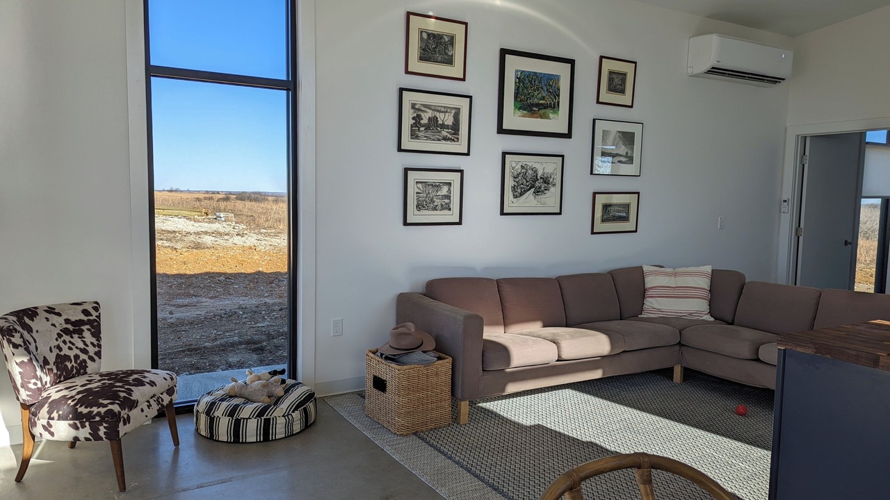 Photo of Livingroom in Neal