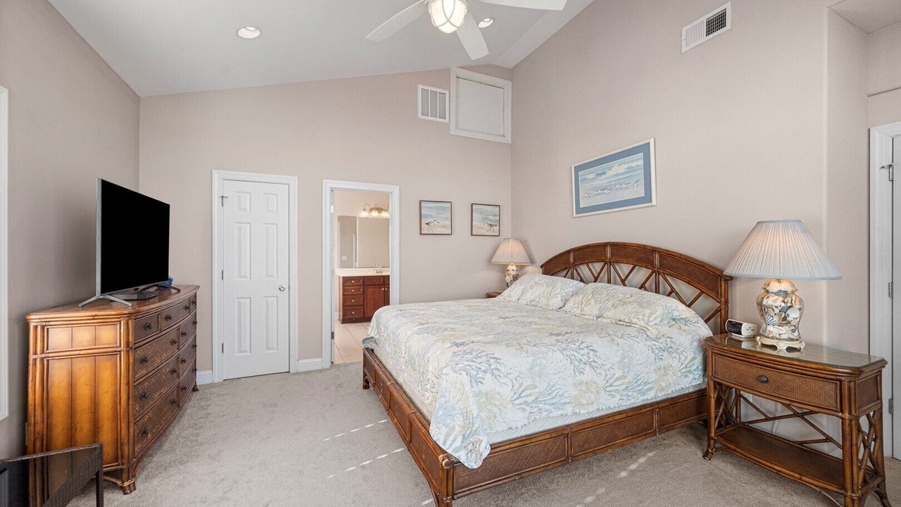 Photo of Bedroom in North Topsail Beach