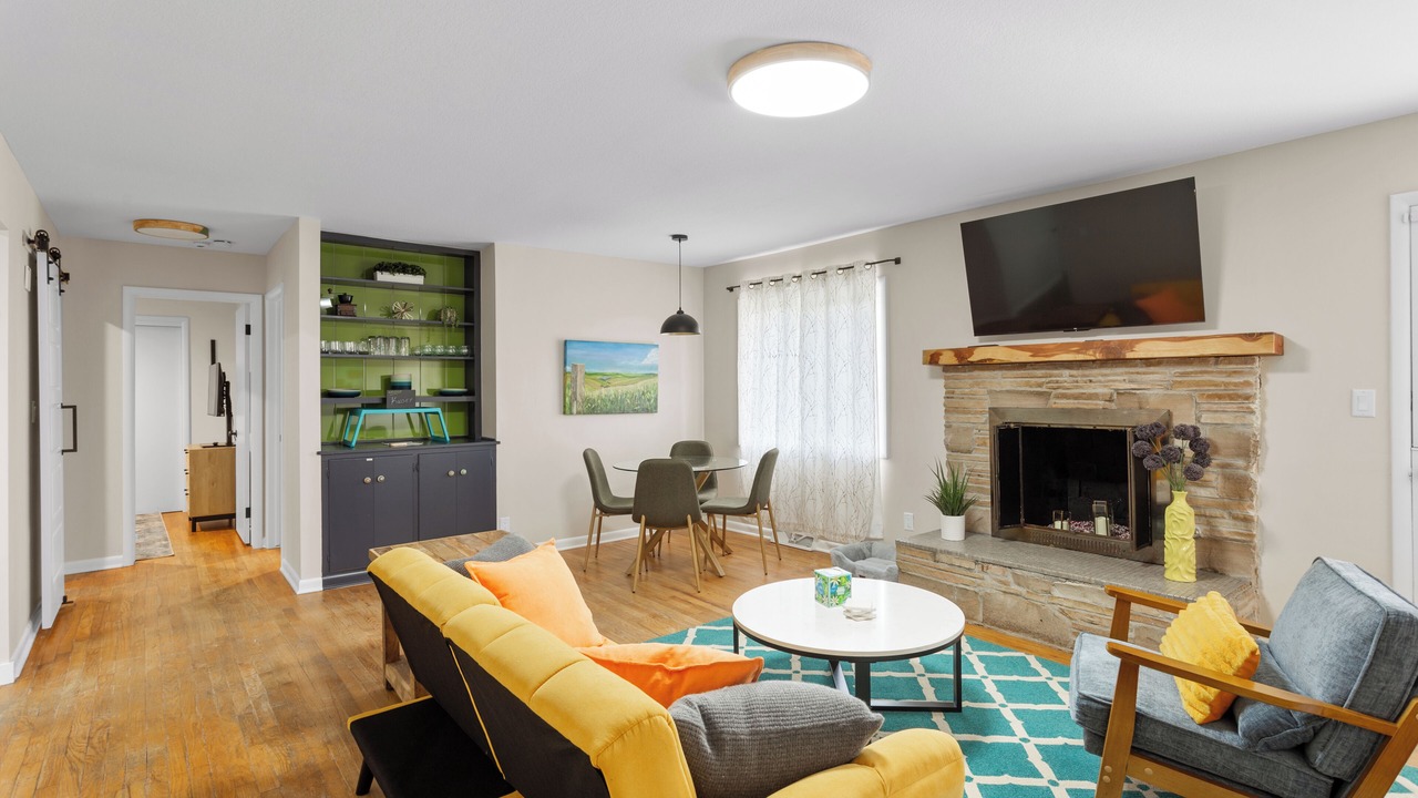 Photo of Livingroom in Sunset Hills