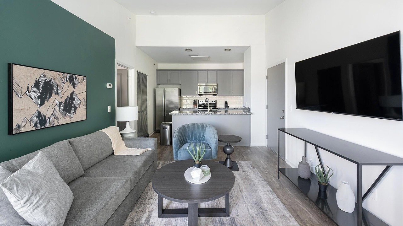 Photo of Livingroom in Green Hills