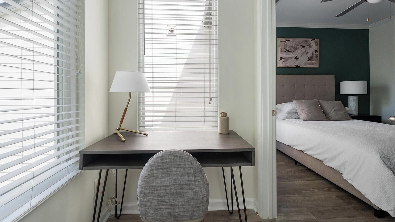 Photo of Bedroom in Green Hills