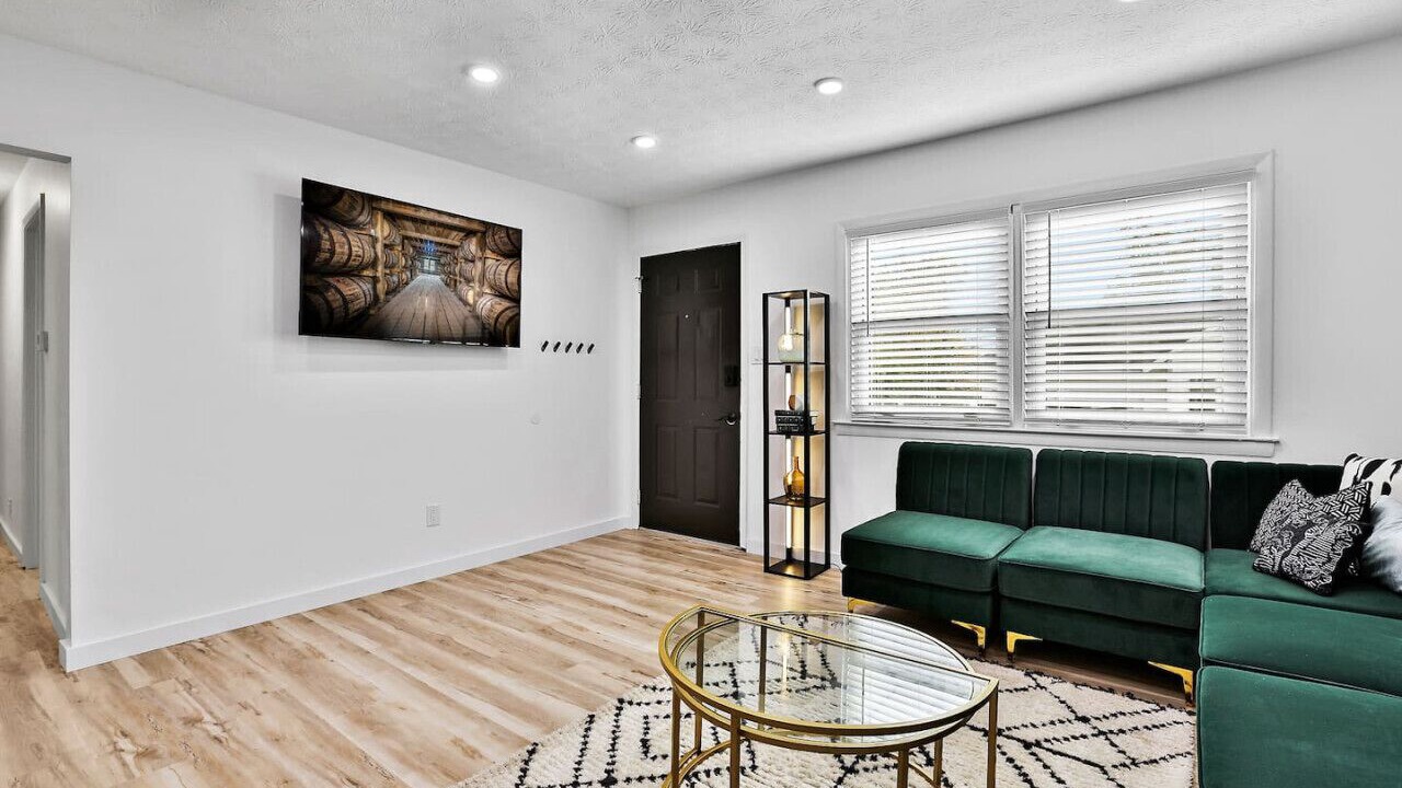 Photo of Livingroom in Shelbyville
