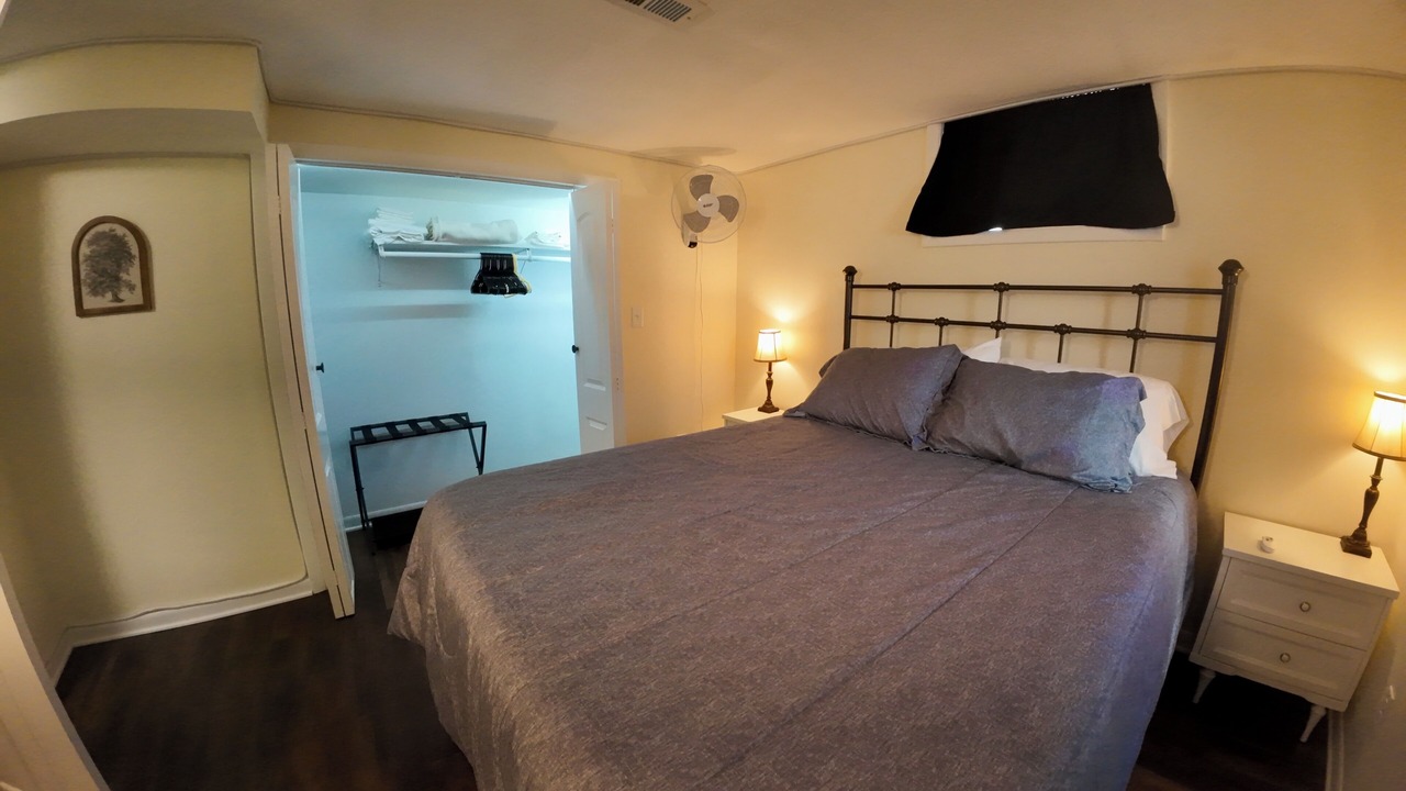 Photo of Bedroom in Eudora