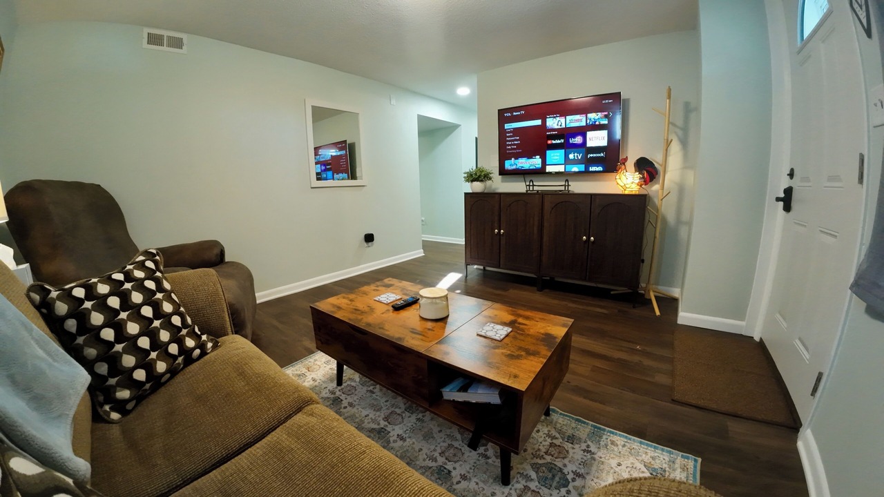 Photo of Livingroom in Eudora