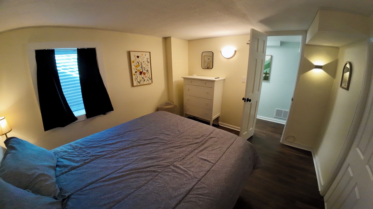 Photo of Bedroom in Eudora