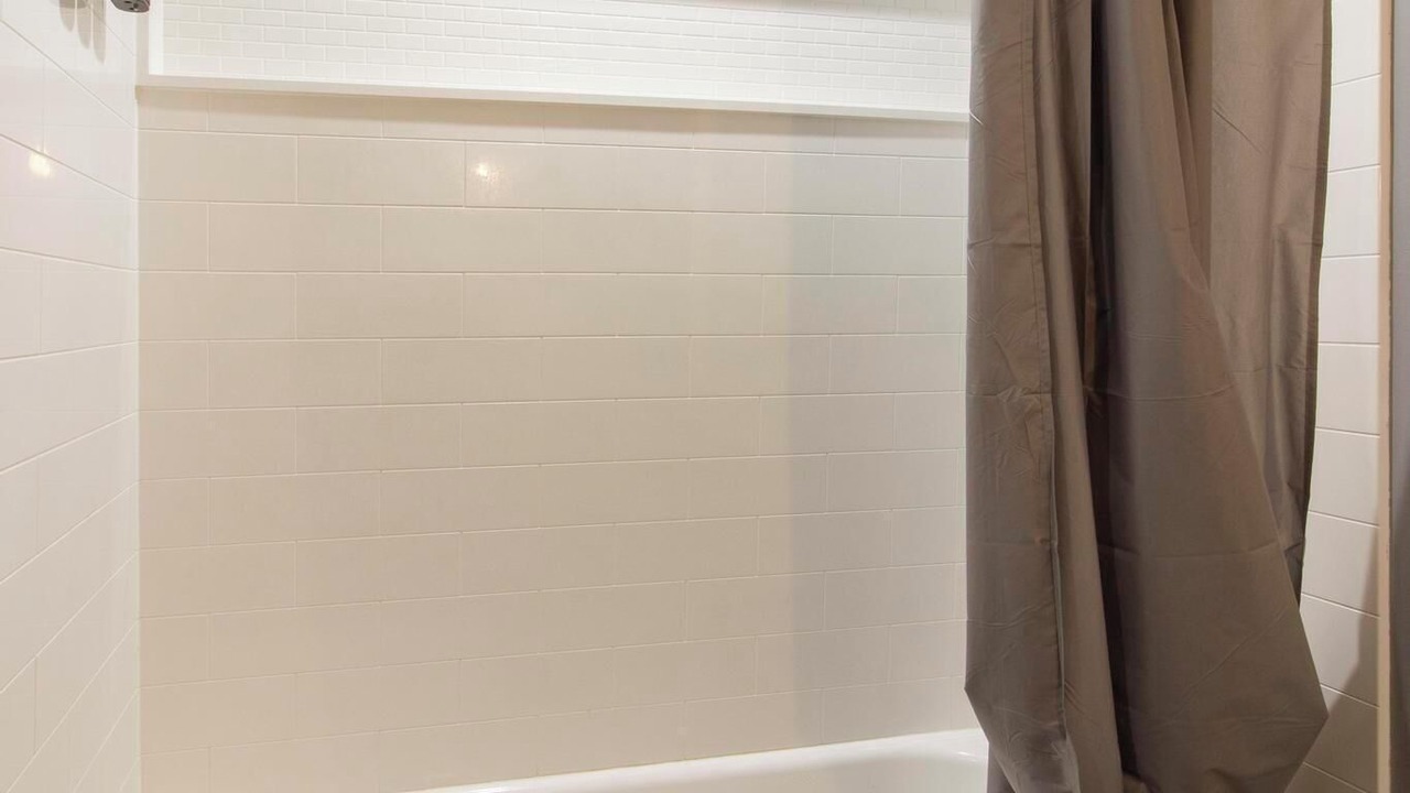 Photo of Bathroom in Martell