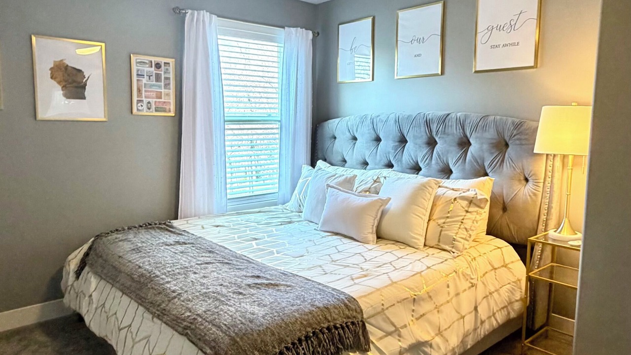 Photo of Bedroom in Shawnee