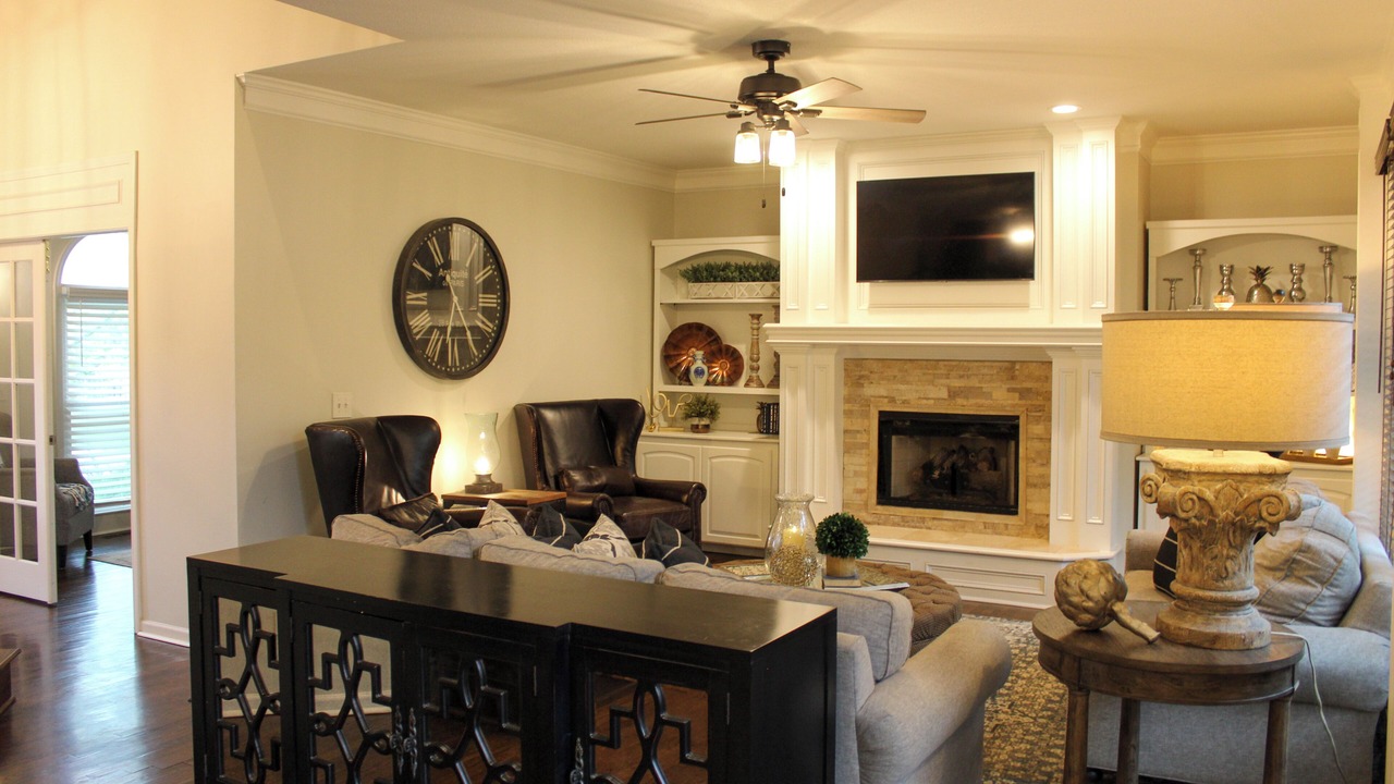 Photo of Livingroom in Overland Park