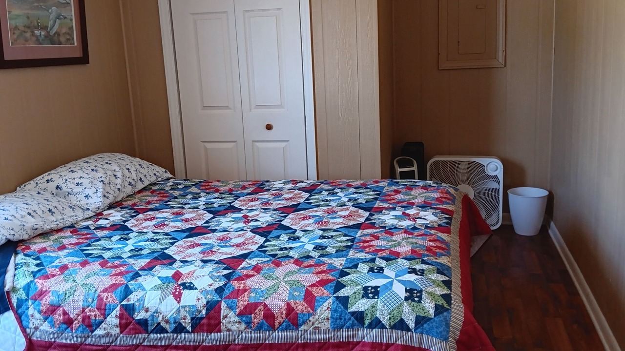 Photo of Bedroom in Engelhard