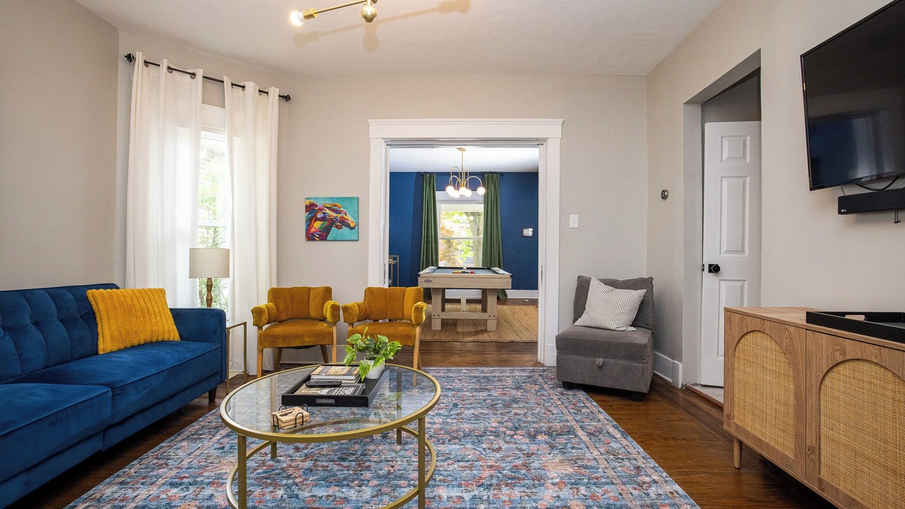 Photo of Livingroom in Shelby Park