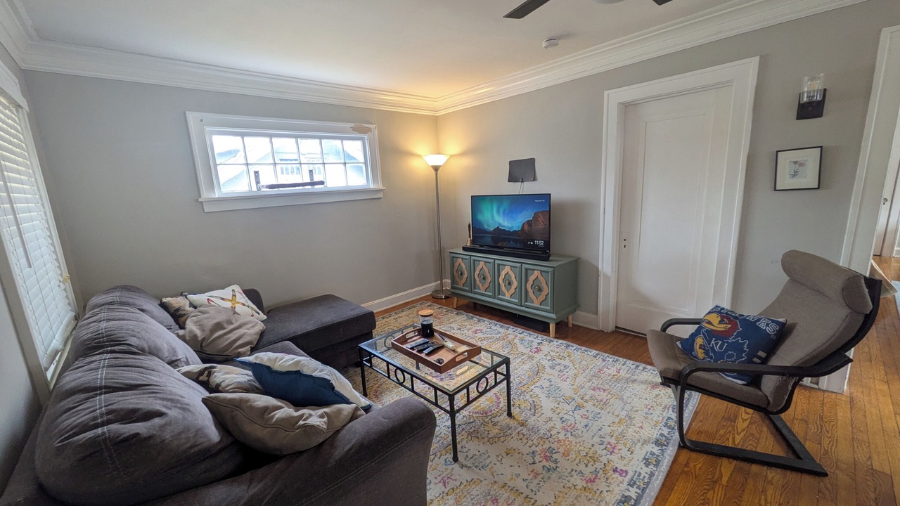 Photo of Livingroom in South Kansas City