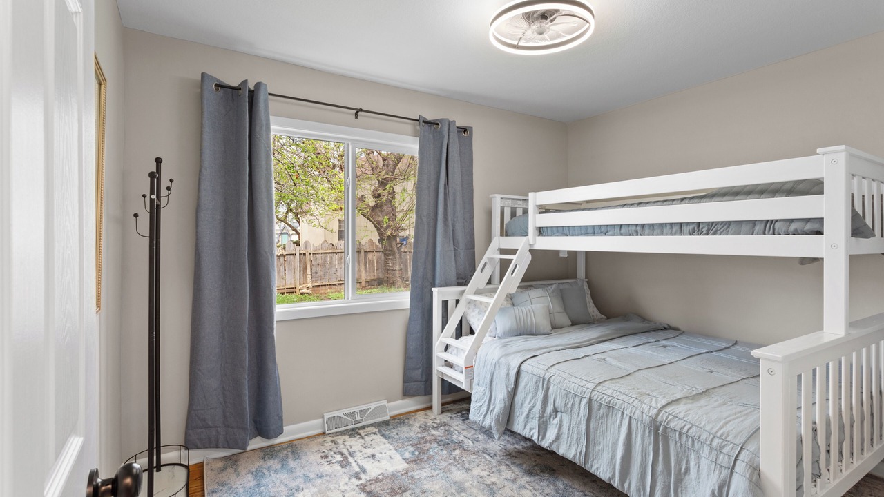 Photo of Bedroom in Sunset Hills