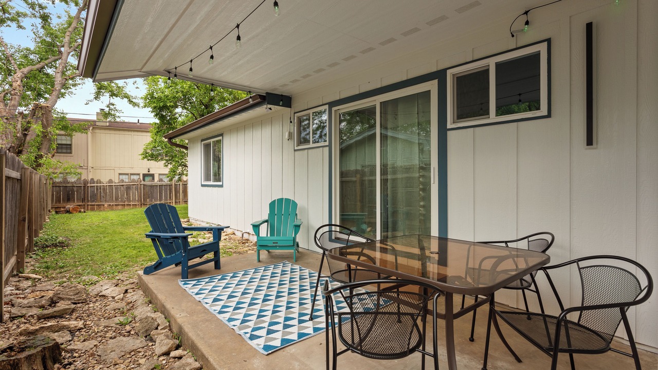 Photo of Outdoor in Sunset Hills