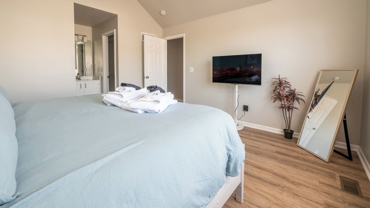 Photo of Bedroom in Smithville
