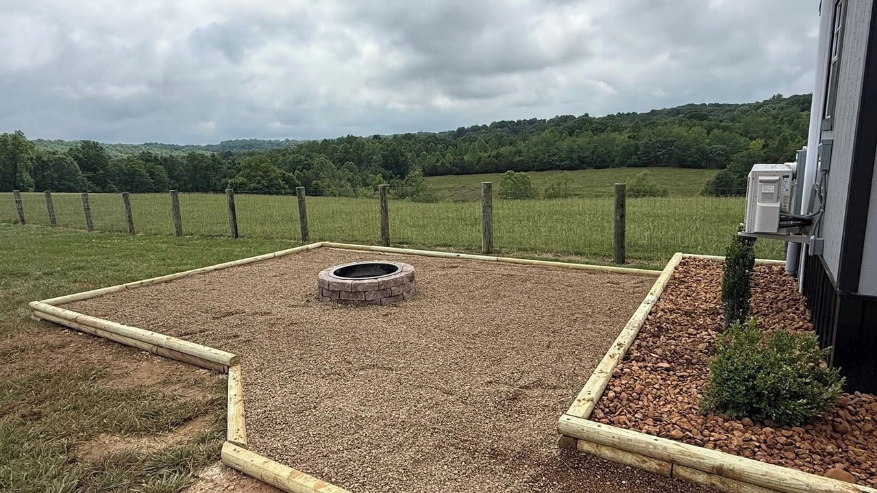Photo of Outdoor in Dickson County