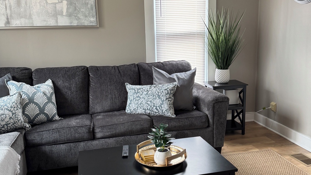 Photo of Livingroom in Crescent Hill
