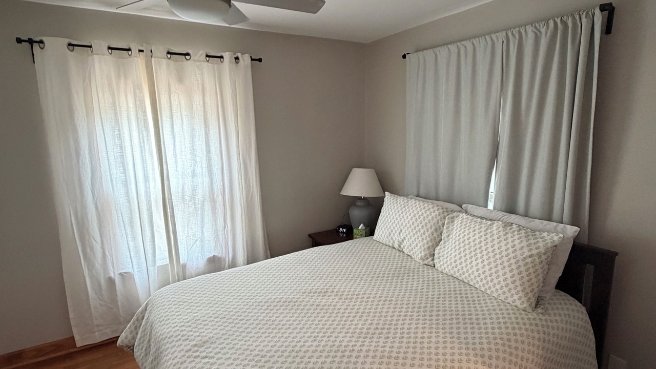 Photo of Bedroom in Lawrence