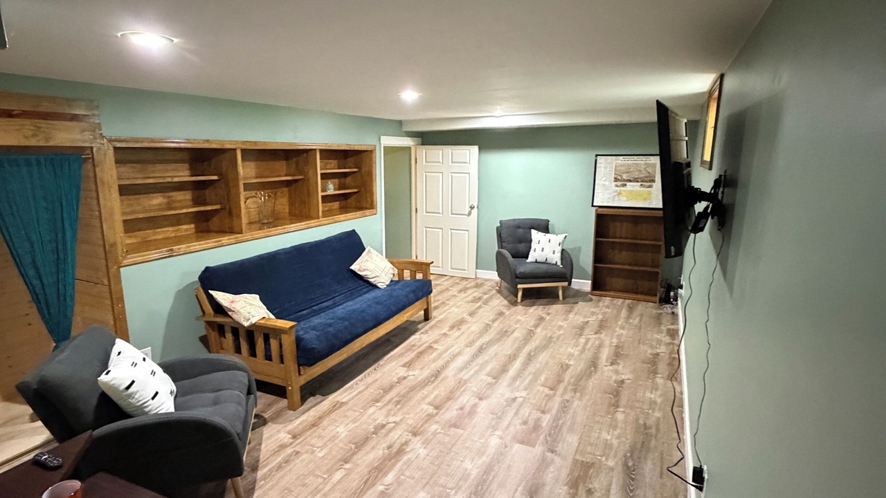 Photo of Livingroom in Lawrence