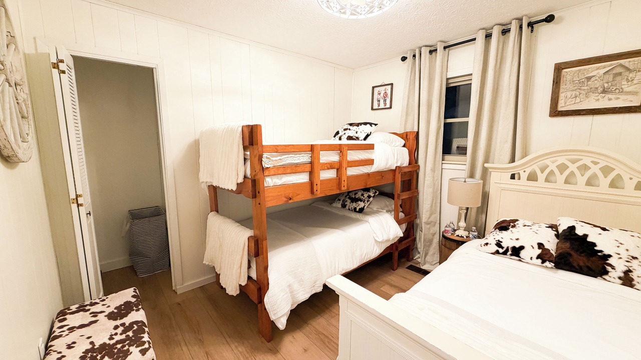Photo of Bedroom in New Tazewell