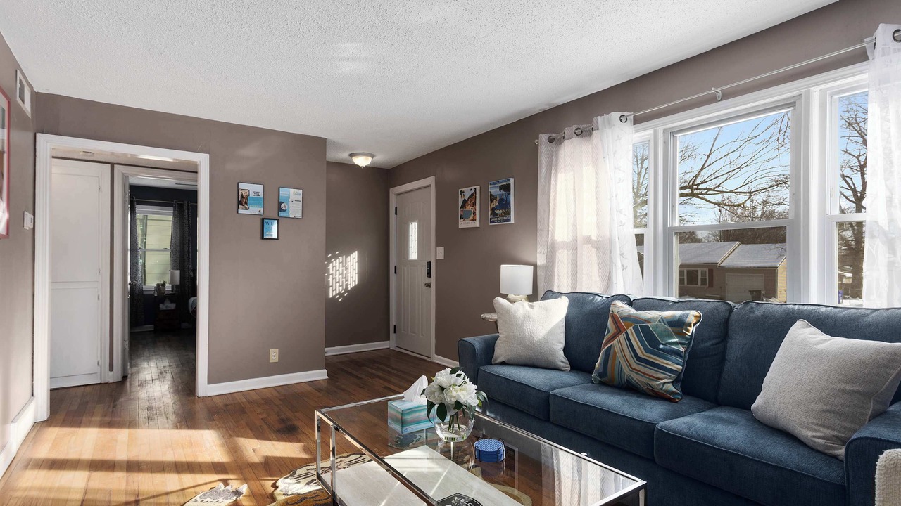 Photo of Livingroom in Olathe