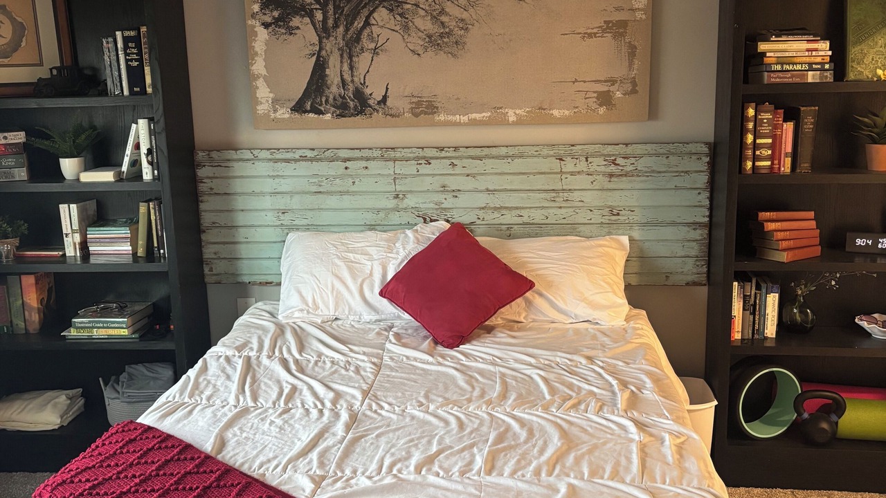 Photo of Bedroom in Hays