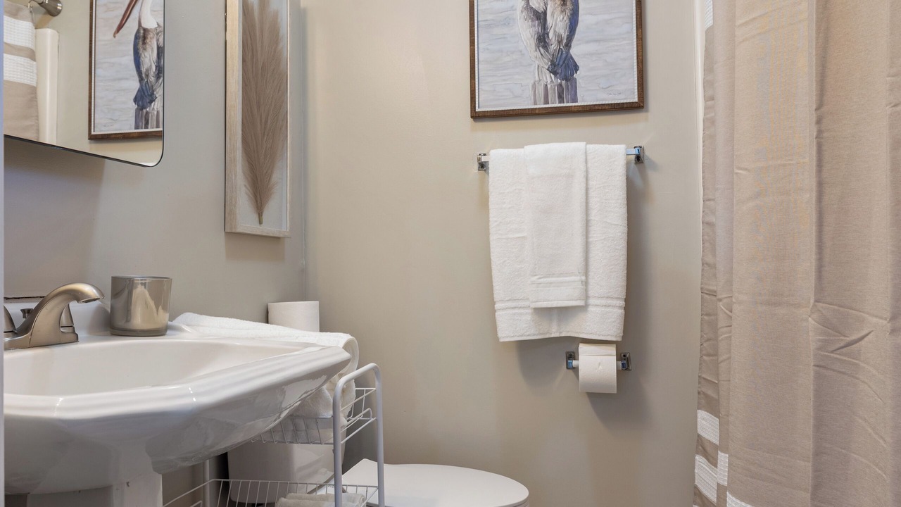 Photo of Bathroom in Murray